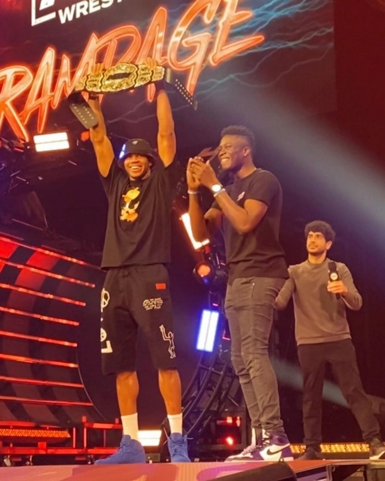 Ming回归赛场，惊险取胜首场状态亮眼，尤文图斯观众沸腾！真人游戏第一品牌